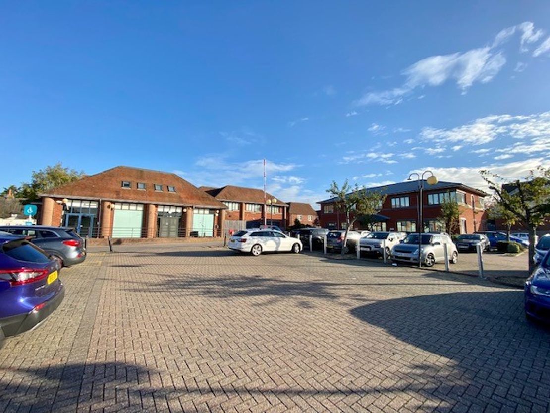 Coombe Square, Suite 2, Bath Road, Thatcham, West Berkshire, RG19 4JF