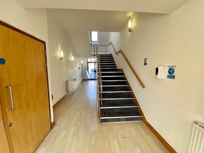 Property Image for Coombe Square, Suite 1, Bath Road, Thatcham, West Berkshire, RG19 4JF