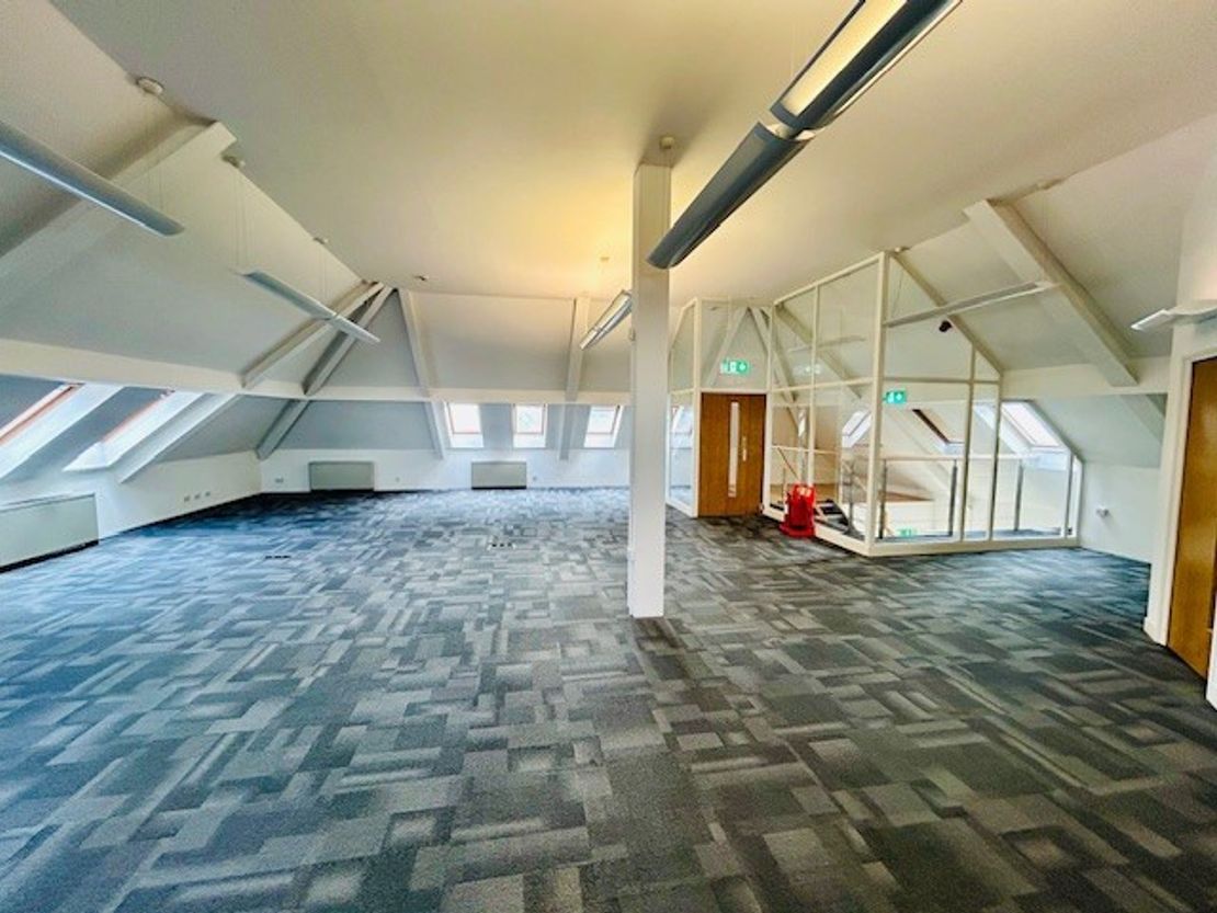Coombe Square, Suite 1, Bath Road, Thatcham, West Berkshire, RG19 4JF