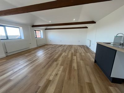 Property Image for The Beet House, Home Farm, Main Road, Woolverstone, Ipswich, Suffolk, IP9 1AJ