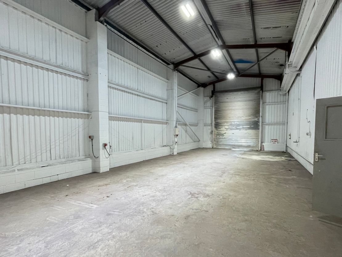 Unit 5, Century Yard Industrial Estate, Century Road, Saltend, Hull, East Riding Of Yorkshire, HU12 8FB