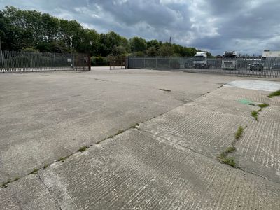 Property Image for Unit 5, Century Yard Industrial Estate, Century Road, Saltend, Hull, East Riding Of Yorkshire, HU12 8FB