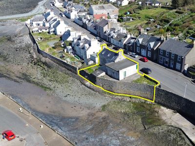 Property Image for 14-14A Main Street, Port William, Newton Stewart, Dumfries And Galloway, DG8 9SD
