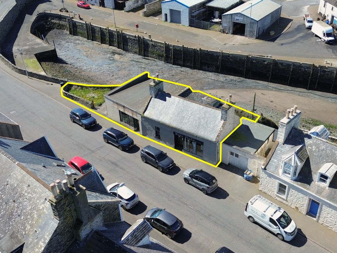 14-14A Main Street, Port William, Newton Stewart, Dumfries And Galloway, DG8 9SD