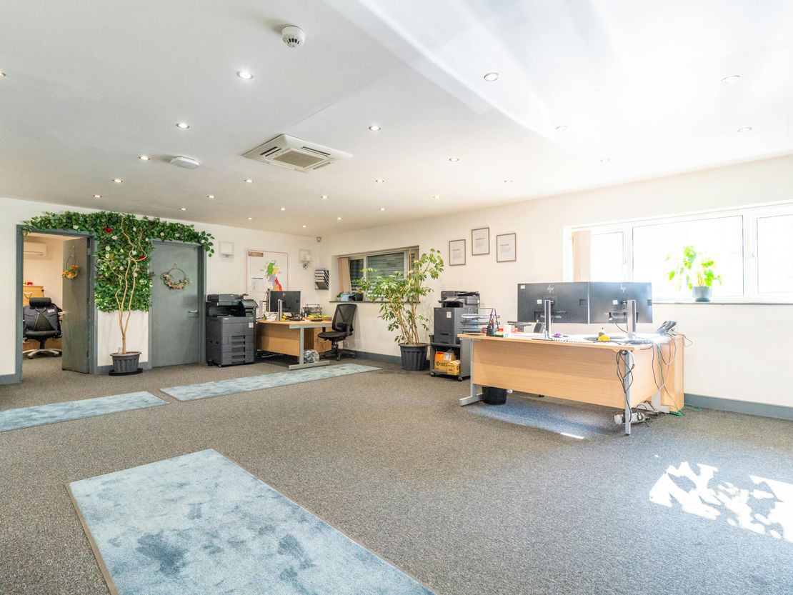 Units 1, 2 & 4 Daneshill Industrial Estate, Armstrong Road, Basingstoke, RG24 8NU
