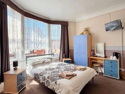 Property Image for The Gynway, 205 Dickson Road, Blackpool, FY1