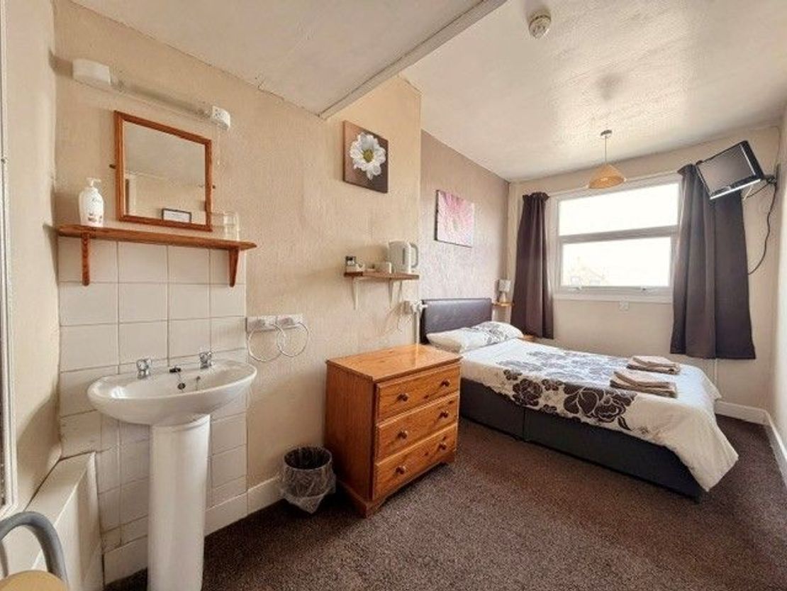 The Gynway, 205 Dickson Road, Blackpool, FY1