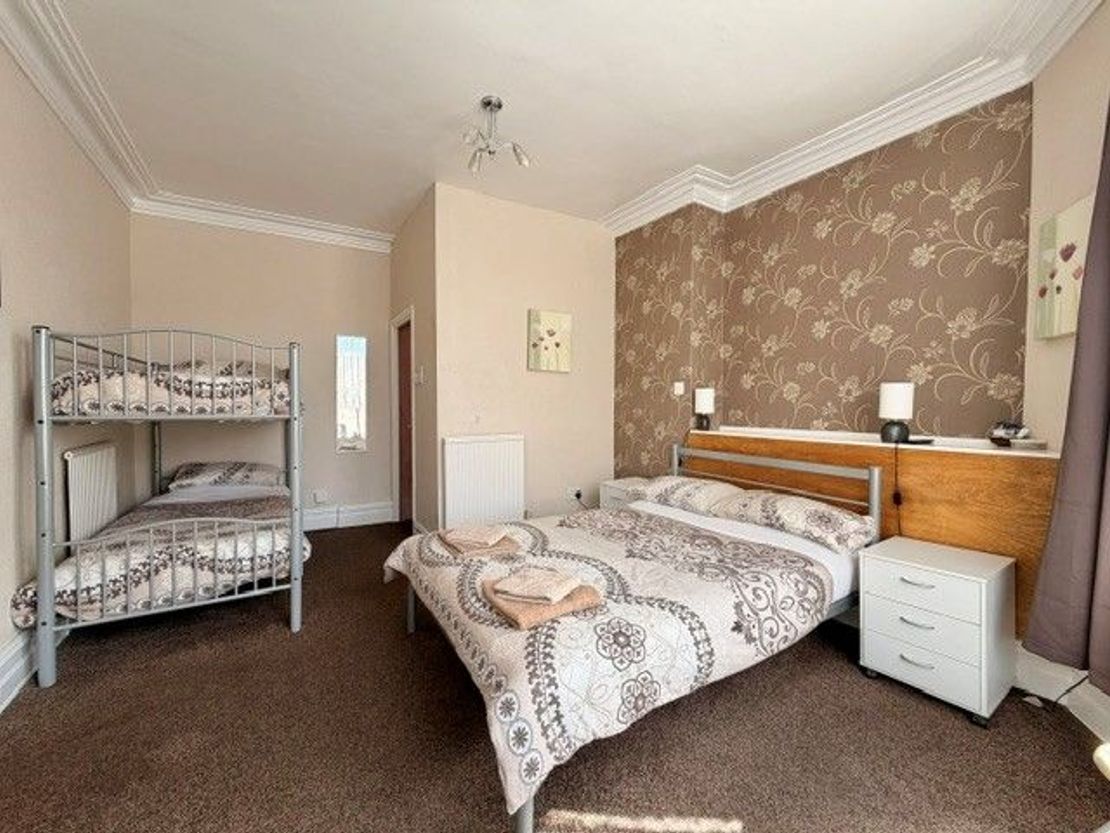The Gynway, 205 Dickson Road, Blackpool, FY1