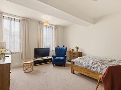 Property Image for 39, High Street, Evesham