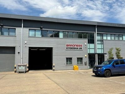Property Image for Unit 4 Hatch Industrial Park, Greywell Road, Basingstoke, RG24 7NG