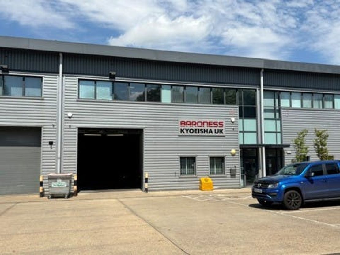 Unit 4 Hatch Industrial Park, Greywell Road, Basingstoke, RG24 7NG