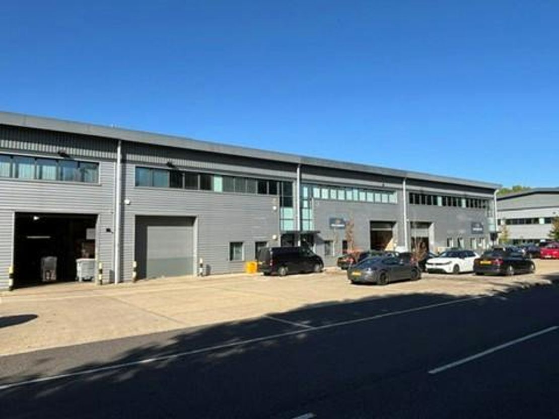 Unit 4 Hatch Industrial Park, Greywell Road, Basingstoke, RG24 7NG