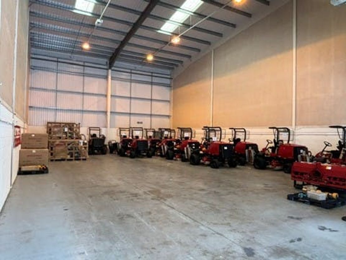 Unit 4 Hatch Industrial Park, Greywell Road, Basingstoke, RG24 7NG