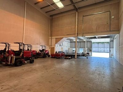 Property Image for Unit 4 Hatch Industrial Park, Greywell Road, Basingstoke, RG24 7NG