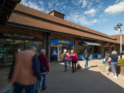 Property Image for The Clock Tower, Chineham Shopping Centre, Basingstoke, RG24 8BQ