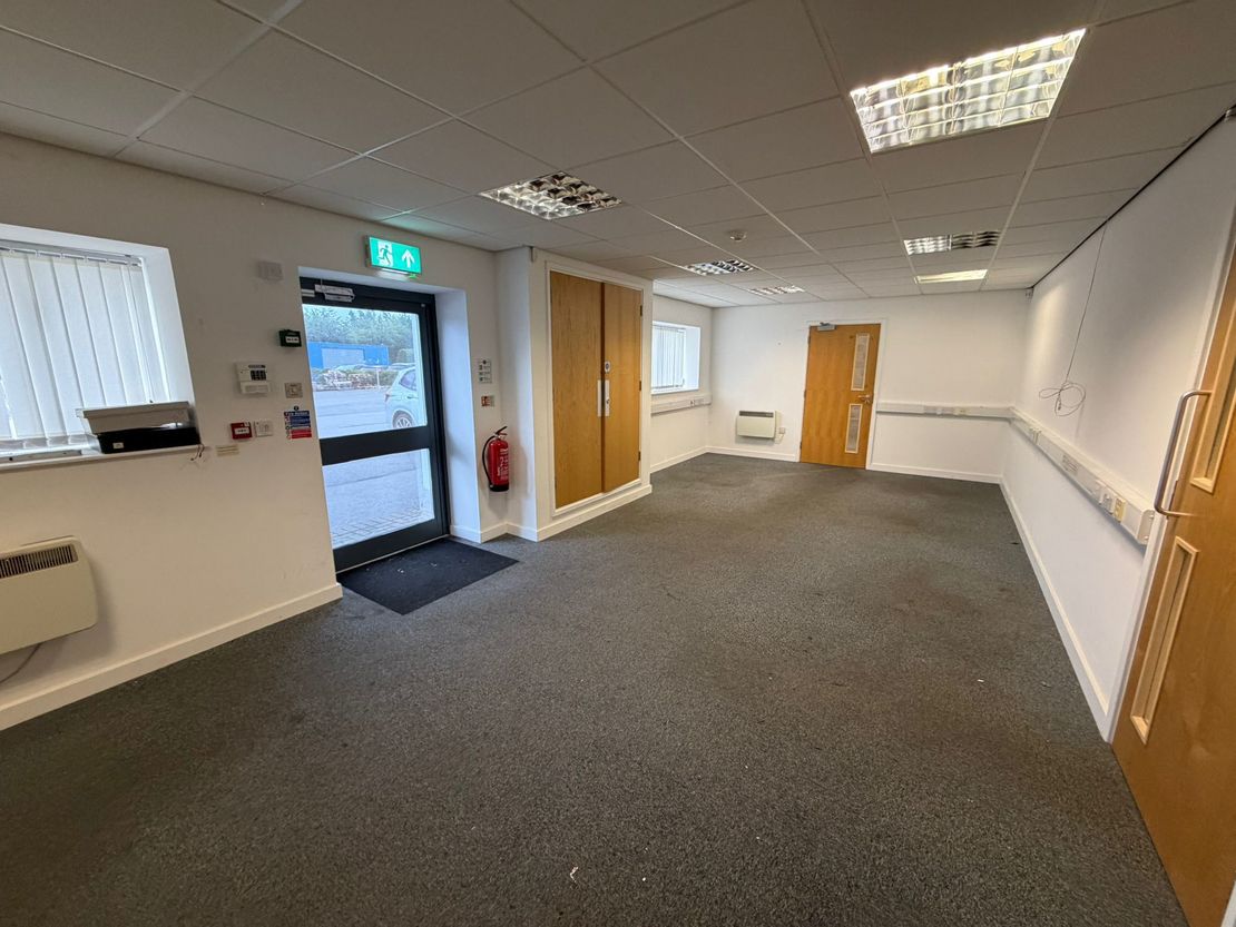 Unit 9, Sandars Road, Heapham Road Industrial Estate, Gainsborough, Lincolnshire, DN21 1RZ