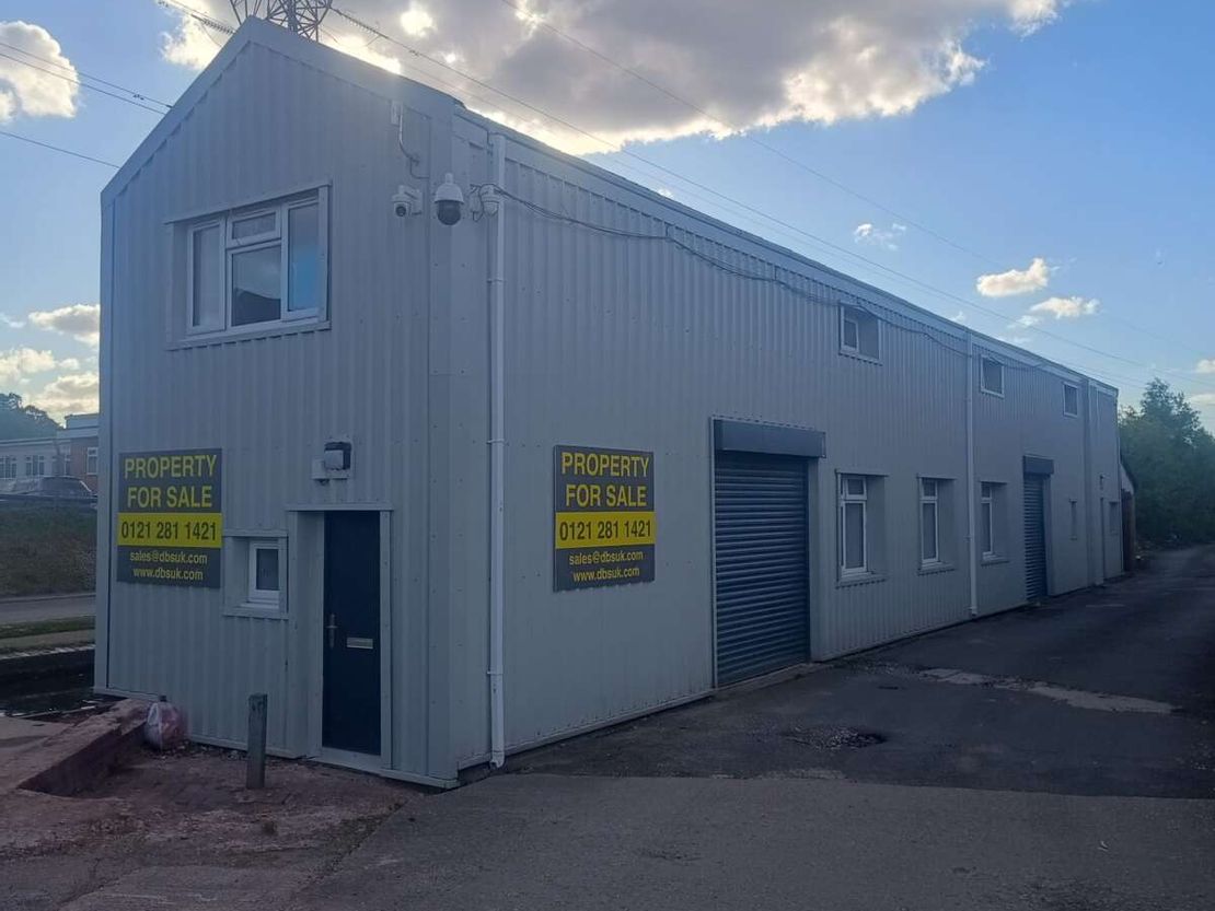 Pershore Rd, King's Norton, Birmingham B30 3DR