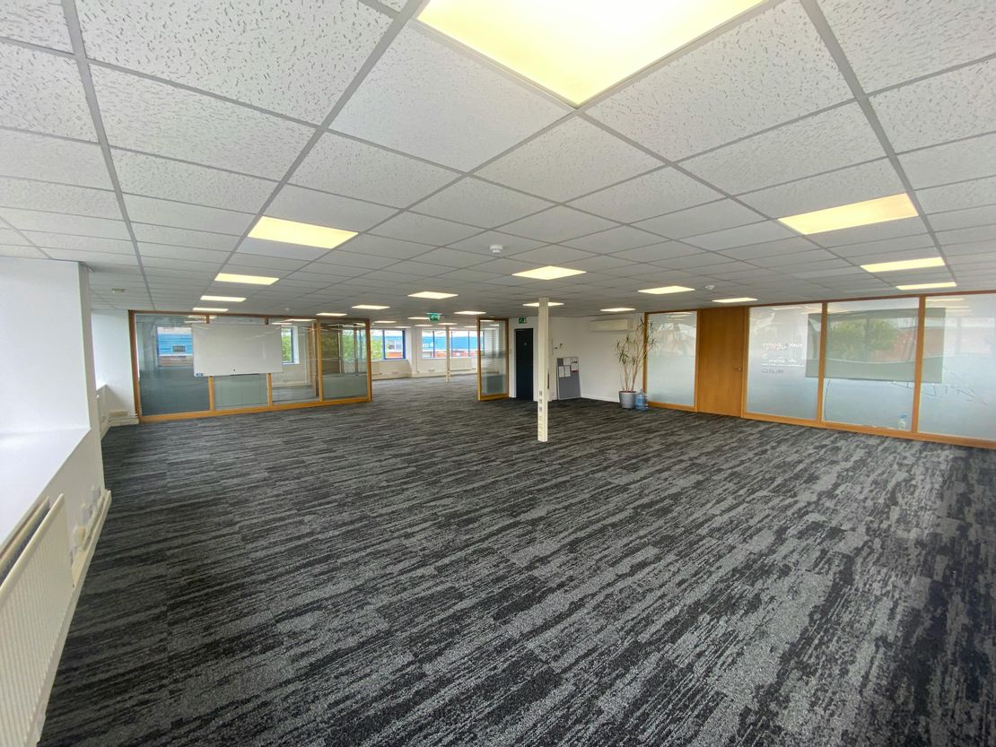 9 Springwell Court, 9 Springwell Court, Leeds, LS12 1AL