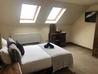 Property Image for The Ship Inn - Pub and accommodation - Reservoir Road, Surfleet PE11 4DH