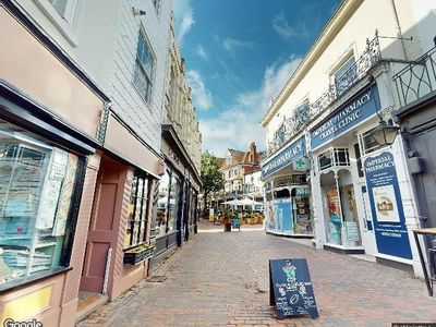 Property Image for 1 The Pantiles, Tunbridge Wells, TN2 5TD