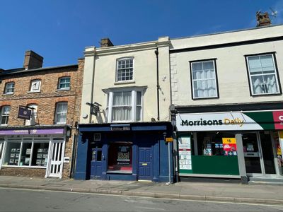 Property Image for 23 Market Square, Bicester, OX26 6AD