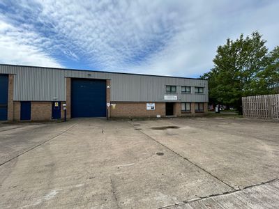 Property Image for Unit 9 Ashchurch Industrial Estate, Alexandra Way, Ashchurch, Tewkesbury, Gloucestershire, GL20 8NB