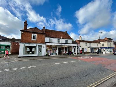 Property Image for First Floor 20 Reading Road, Pangbourne Reading, Berkshire, RG8 7LY