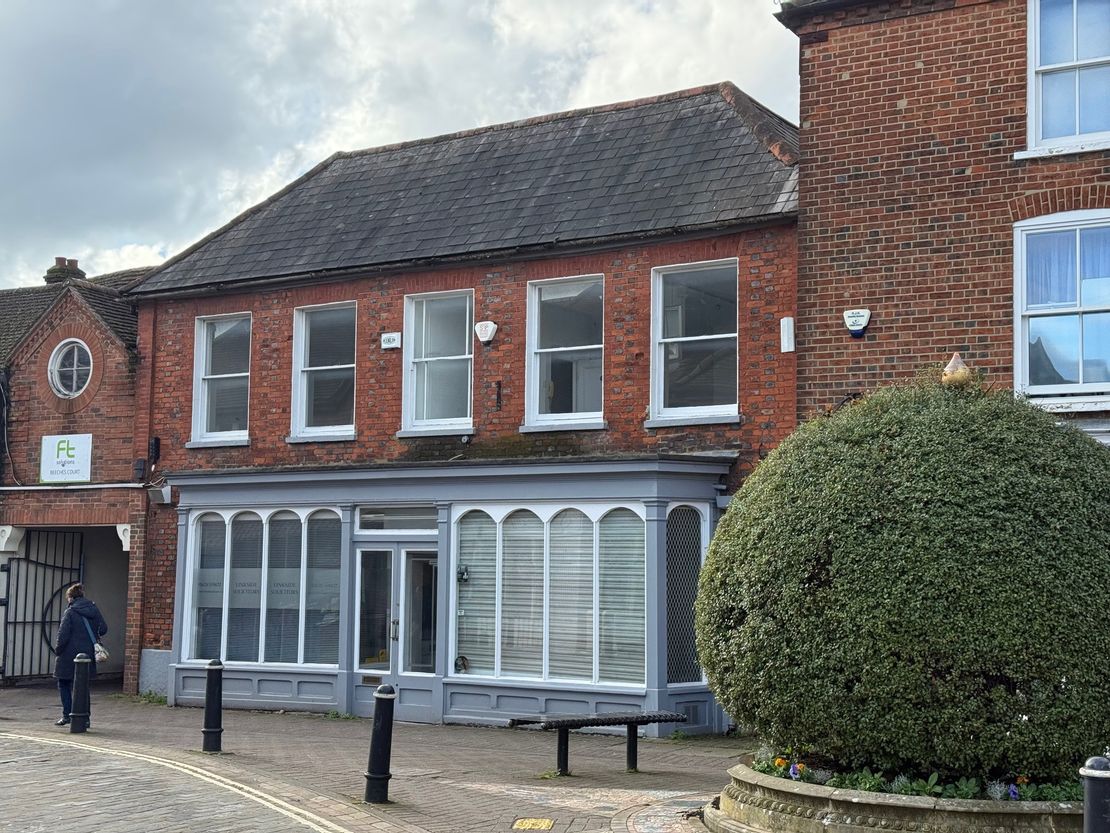 71 High Street, Burnham, Slough, Buckinghamshire, SL1 7JX