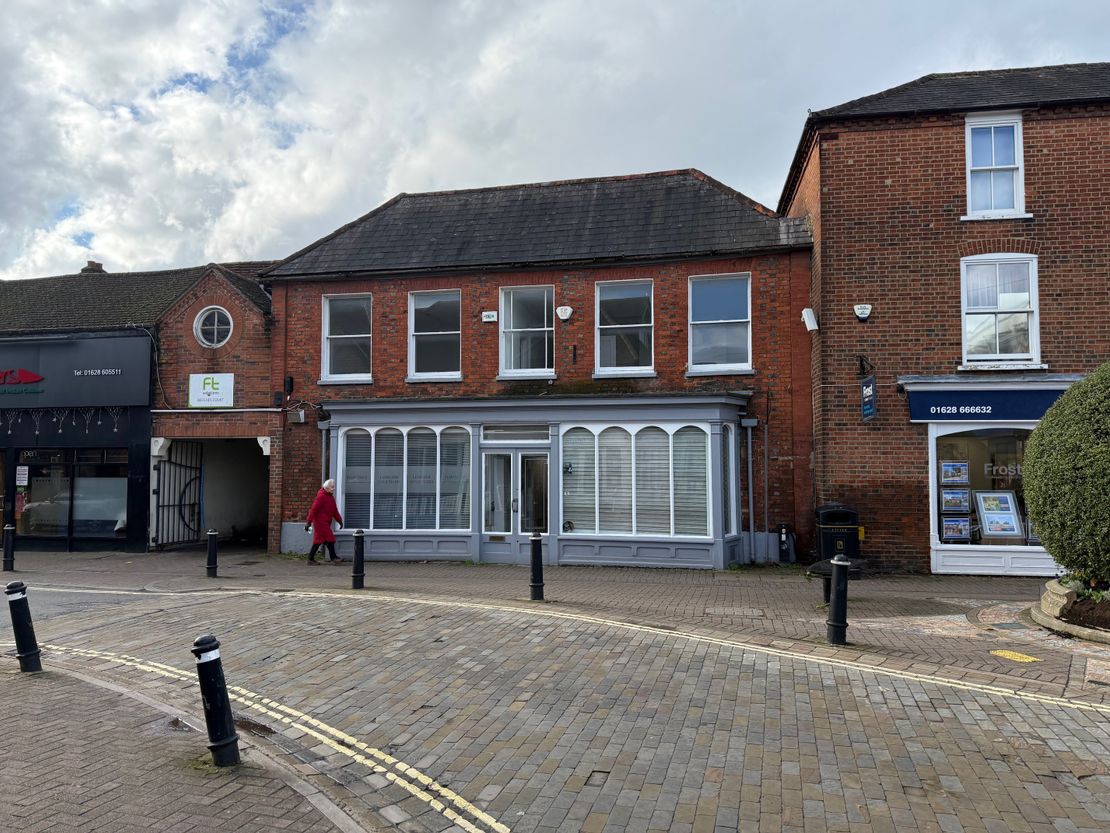 71 High Street, Burnham, Slough, Buckinghamshire, SL1 7JX