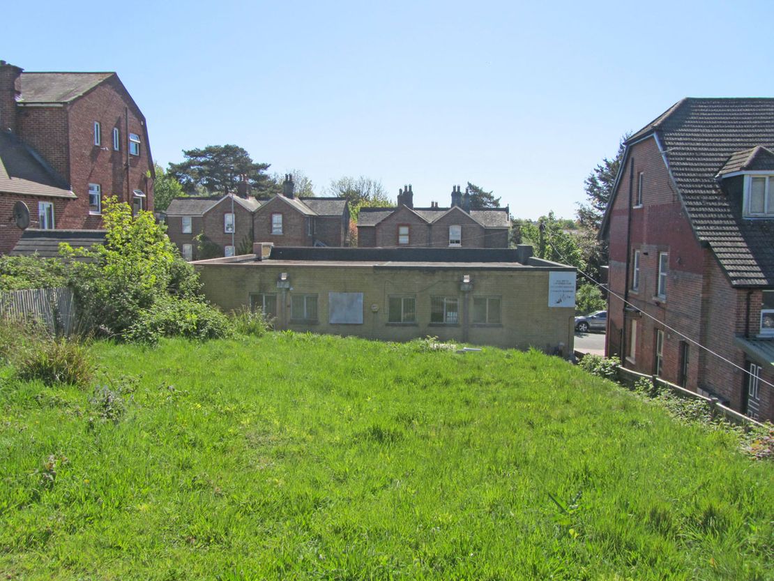 The Pet Store, Station Approach, Heathfield