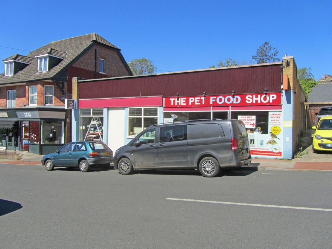 The Pet Store, Station Approach, Heathfield
