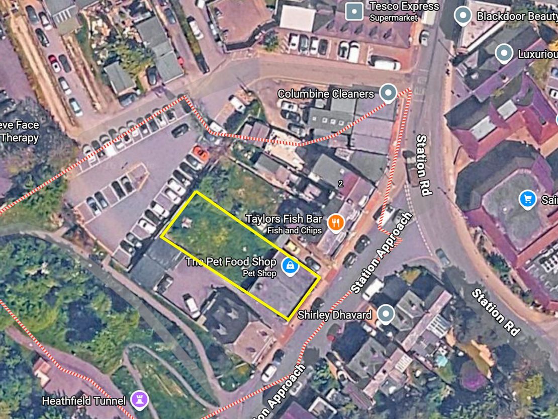 The Pet Store, Station Approach, Heathfield