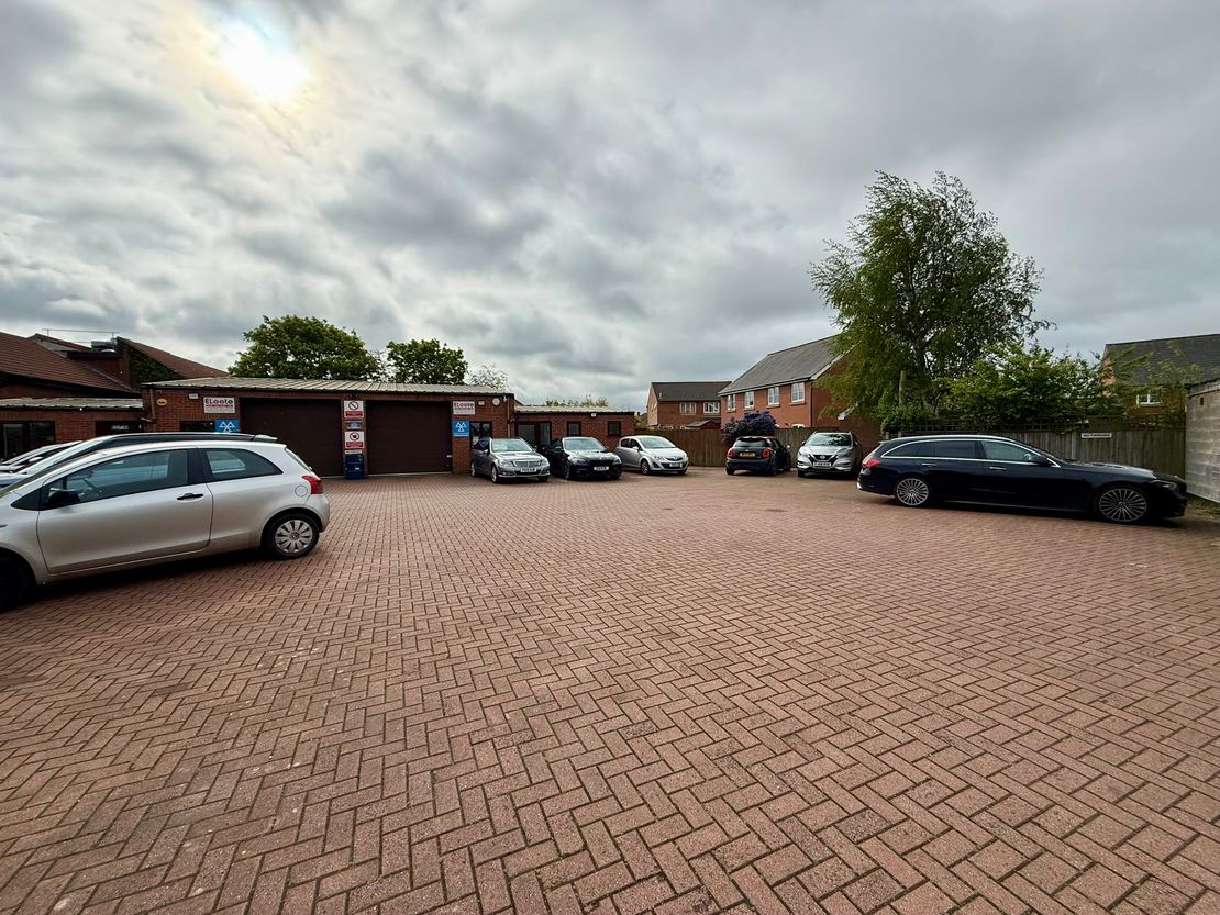 Unit To The Rear Of, 209 Melbourne Road, Ibstock, Leicestershire, LE67 6NQ