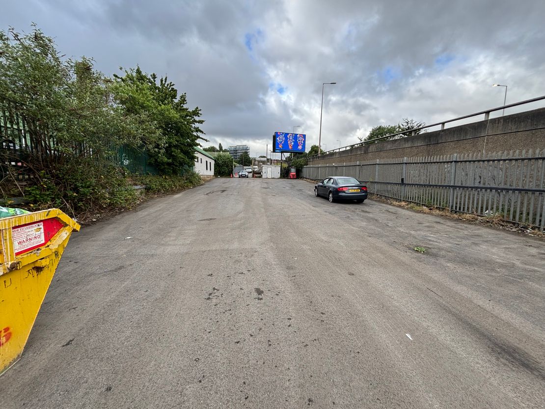 Open Storage, Bramshot Avenue, Charlton, London, SE7 7HY