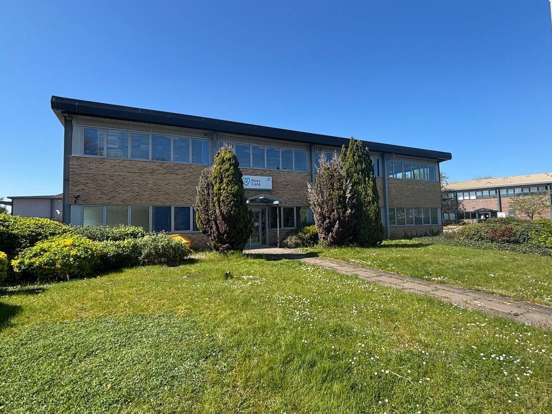 Unit J, City Park, Swiftfields, Welwyn Garden City, AL7 1LY