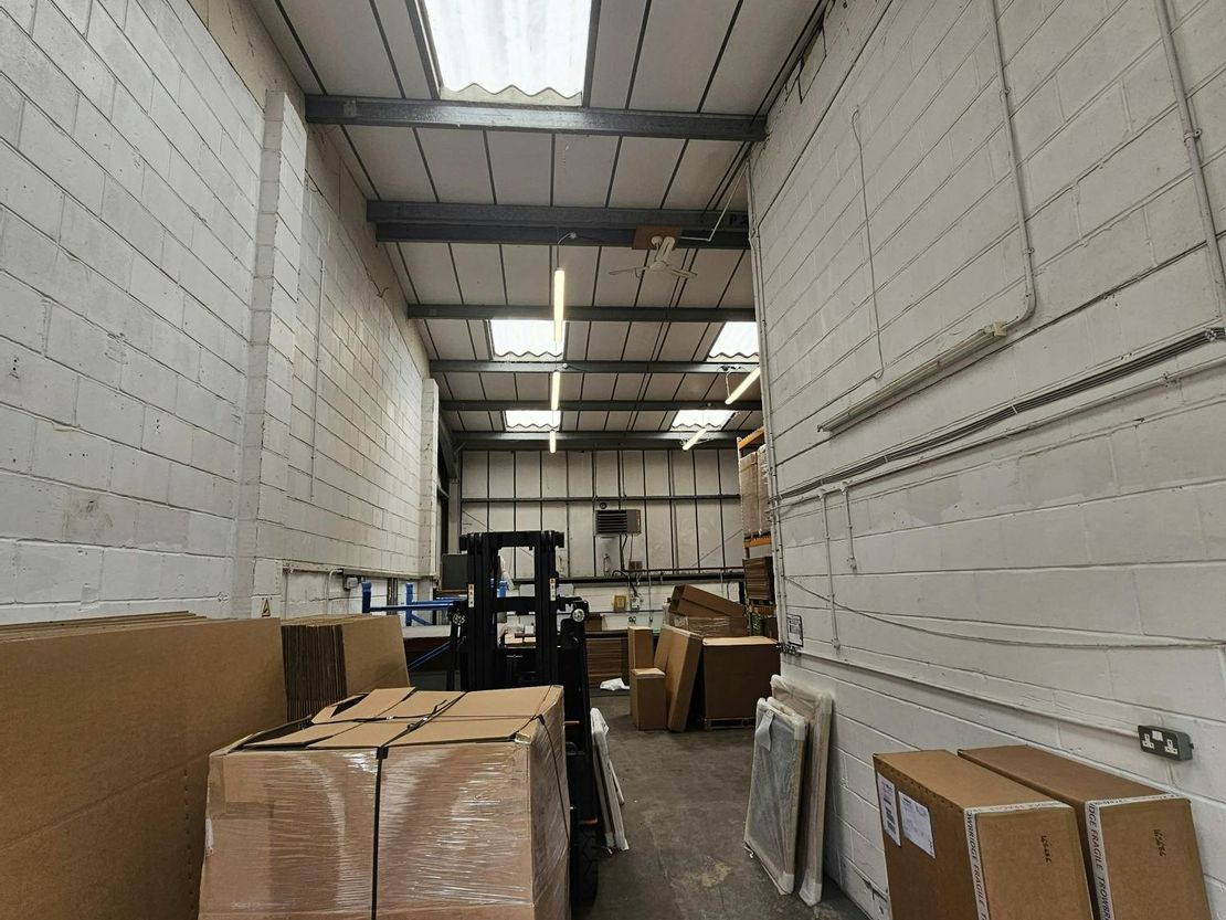 Unit 2, 5 Sybron Way, Crowborough, TN6 3DZ