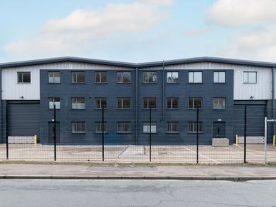 Property Image for 1B Whitings Way, London, Greater London, E6 6LR