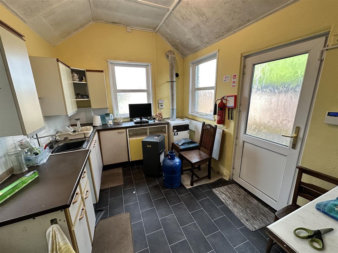 St Teilo Street, Pontardulais, Swansea