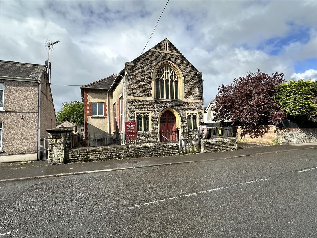 St Teilo Street, Pontardulais, Swansea