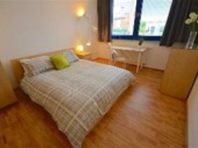 Property Image for 87 Wollaton Road, Beeston, Nottingham, Nottinghamshire, NG9 2NG
