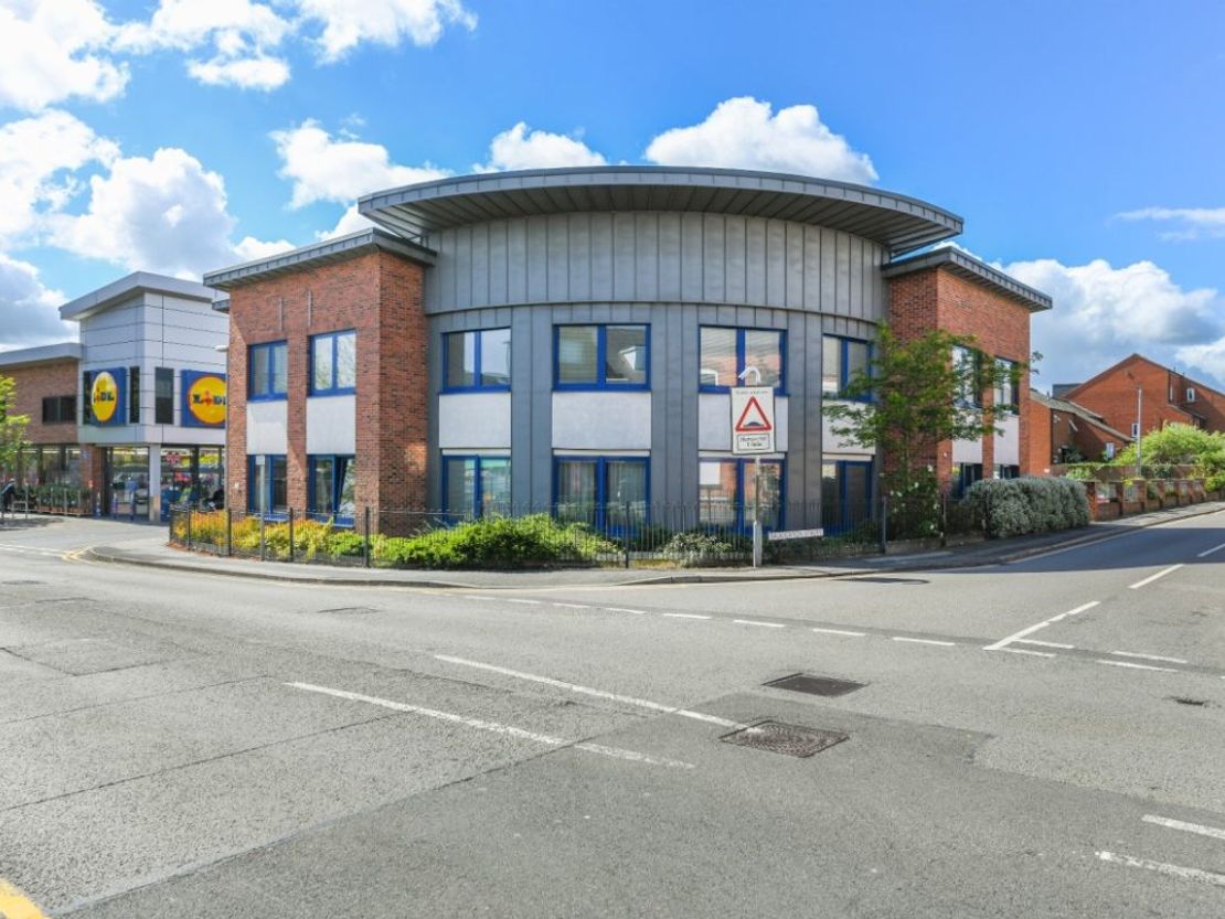 87 Wollaton Road, Beeston, Nottingham, Nottinghamshire, NG9 2NG