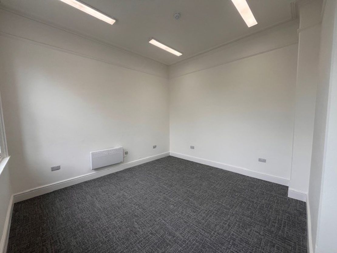 Building 5, Wrekin Professional Centre, Holyhead Rd, Wellington, Telford TF1 2EH