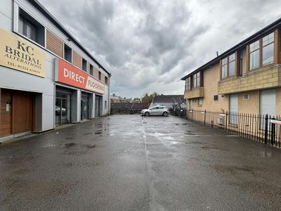 Property Image for 11 Dundee Court, Falkirk, FK1 1PW
