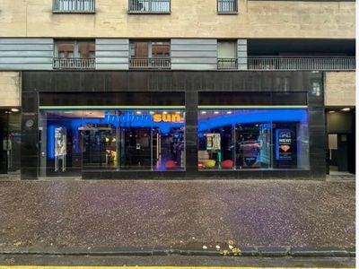 Property Image for 28 High Street, Glasgow, G1 1NL