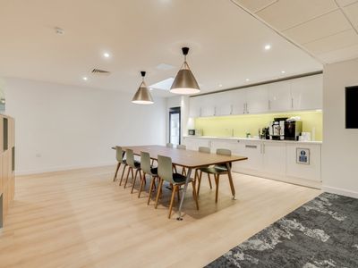 Property Image for Upper Dock Street, Kings Court, Newport, Gwent, United Kingdom, NP20 1DA