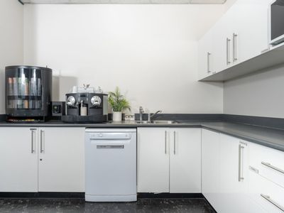 Property Image for Mulberry Building, Swindon, Wiltshire, United Kingdom, SN2 8UY