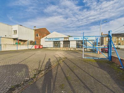 Property Image for 2 Elmbank Street, Ayr, South Ayrshire, KA8 8DH