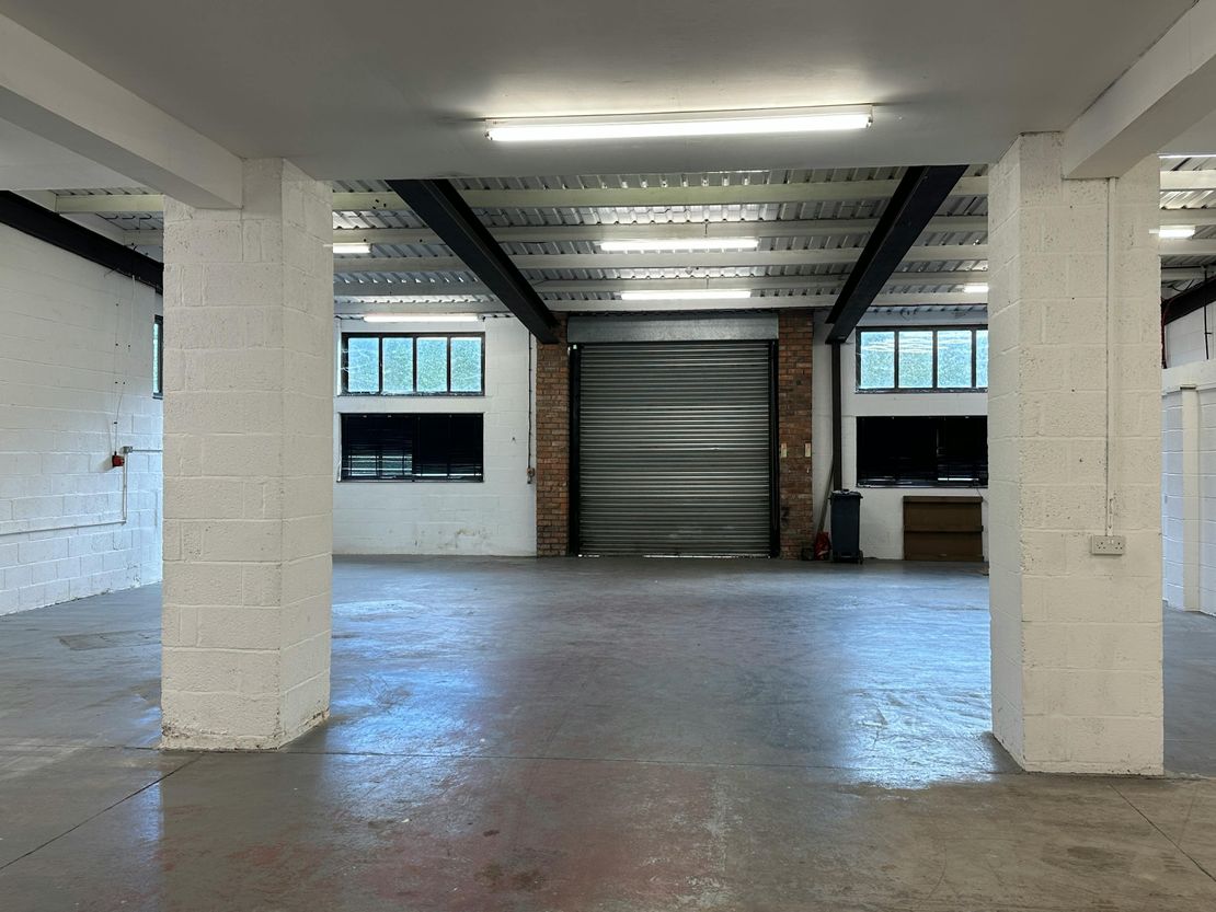 Runway Farm, Honiley Road, Kenilworth, CV8 1NQ