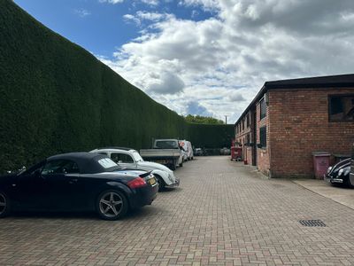 Property Image for Runway Farm, Honiley Road, Kenilworth, CV8 1NQ