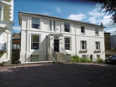 Property Image for 2 Mount Ephraim Road, Tunbridge Wells, TN1 1EE
